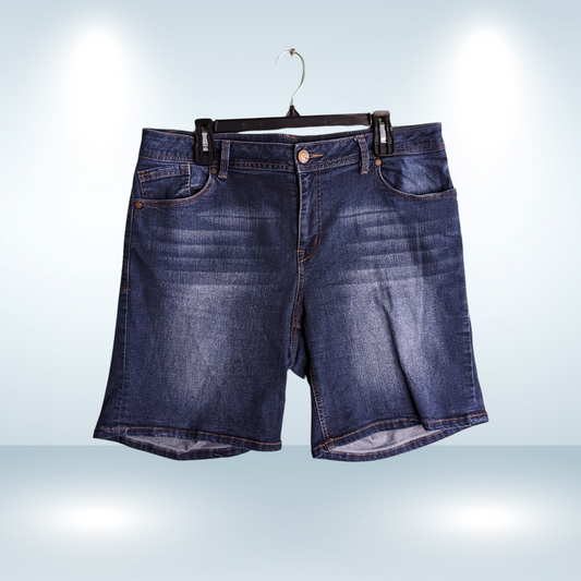 1822 Dark Denim Shorts - Size 16