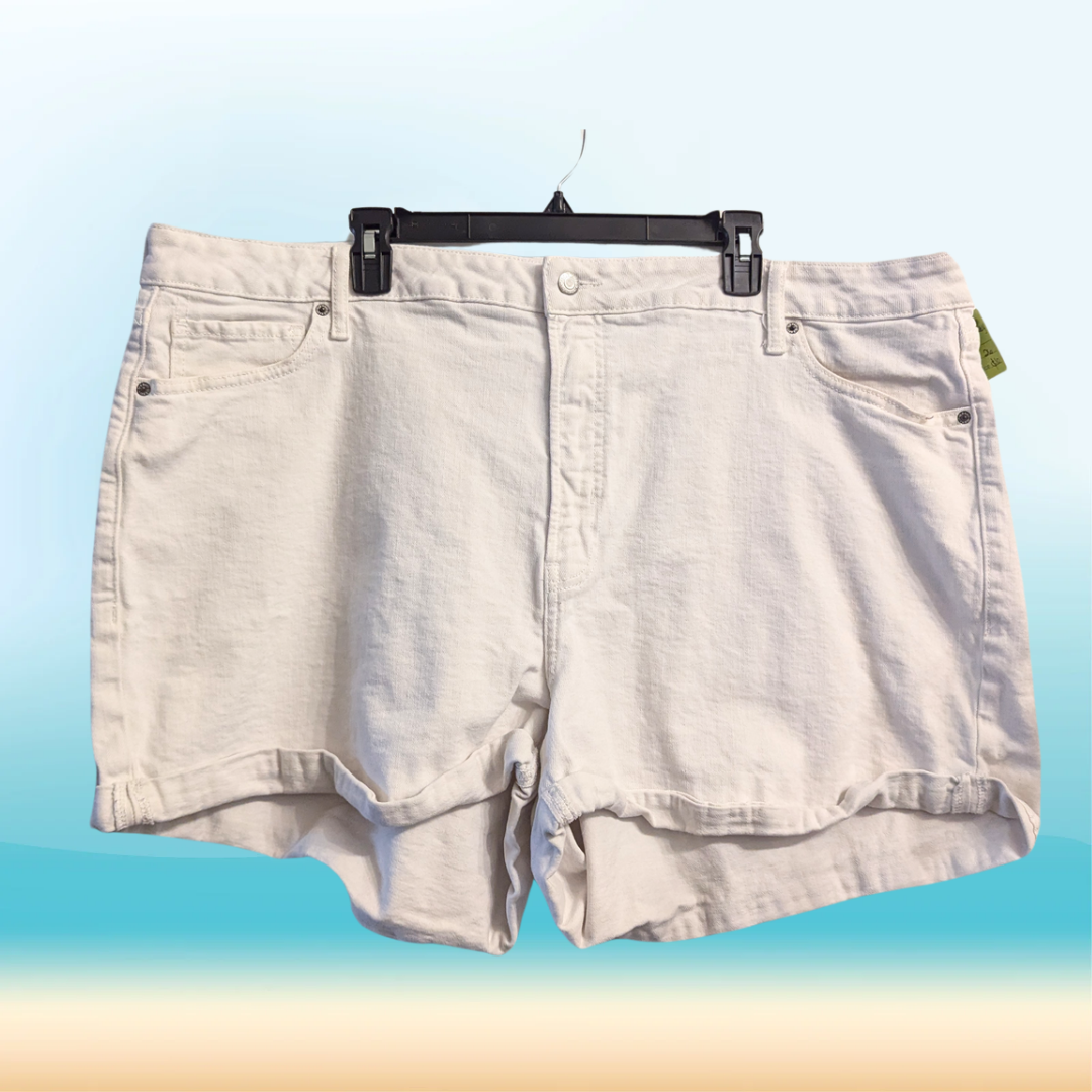 Old Navy White Denim Shorts - Size 26