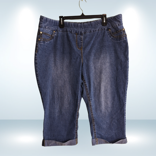Pennington's Pull On Demin Capri's - Size 26