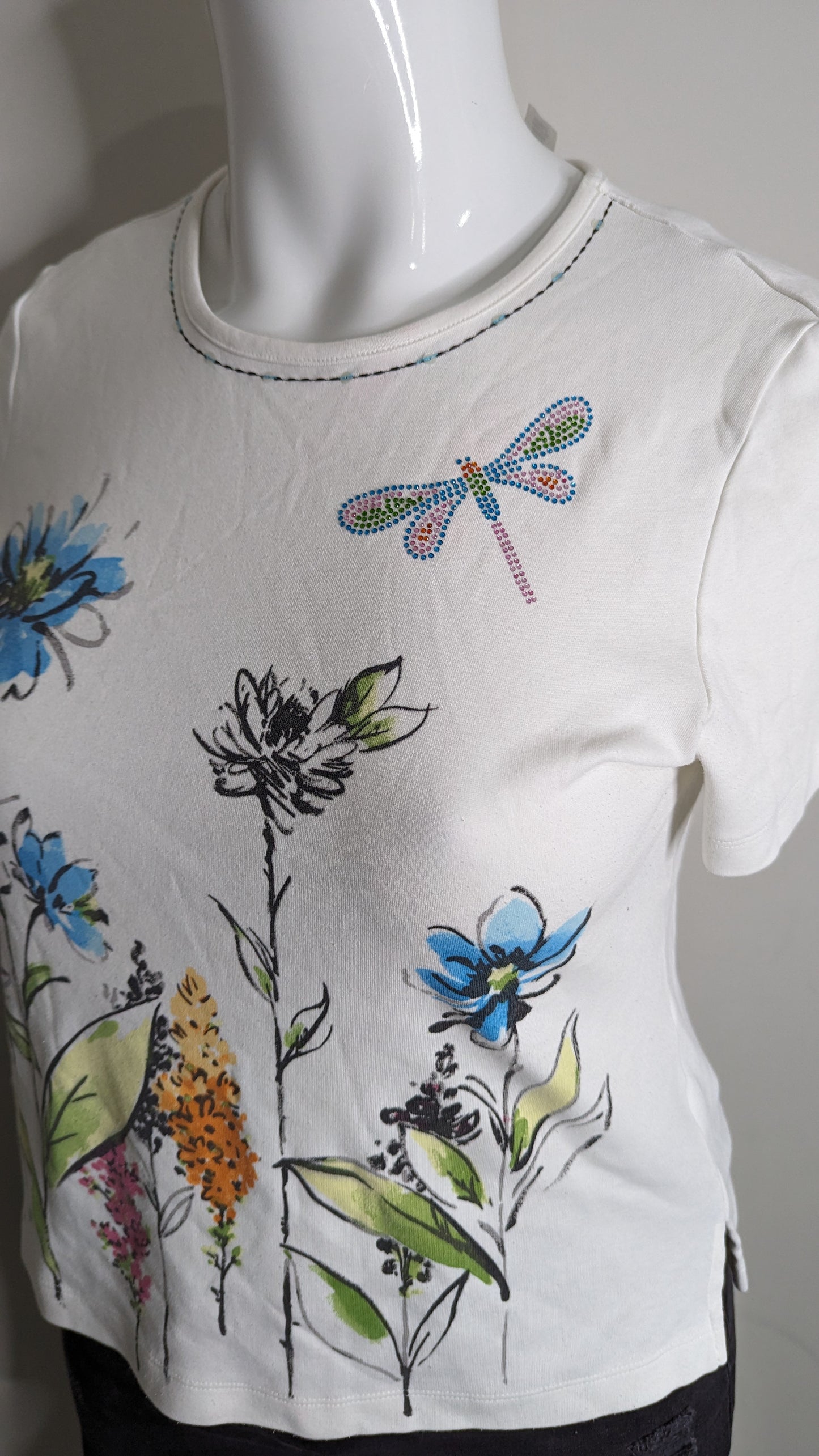 Alfred Dunner Bejewelled Flower tee - Size M