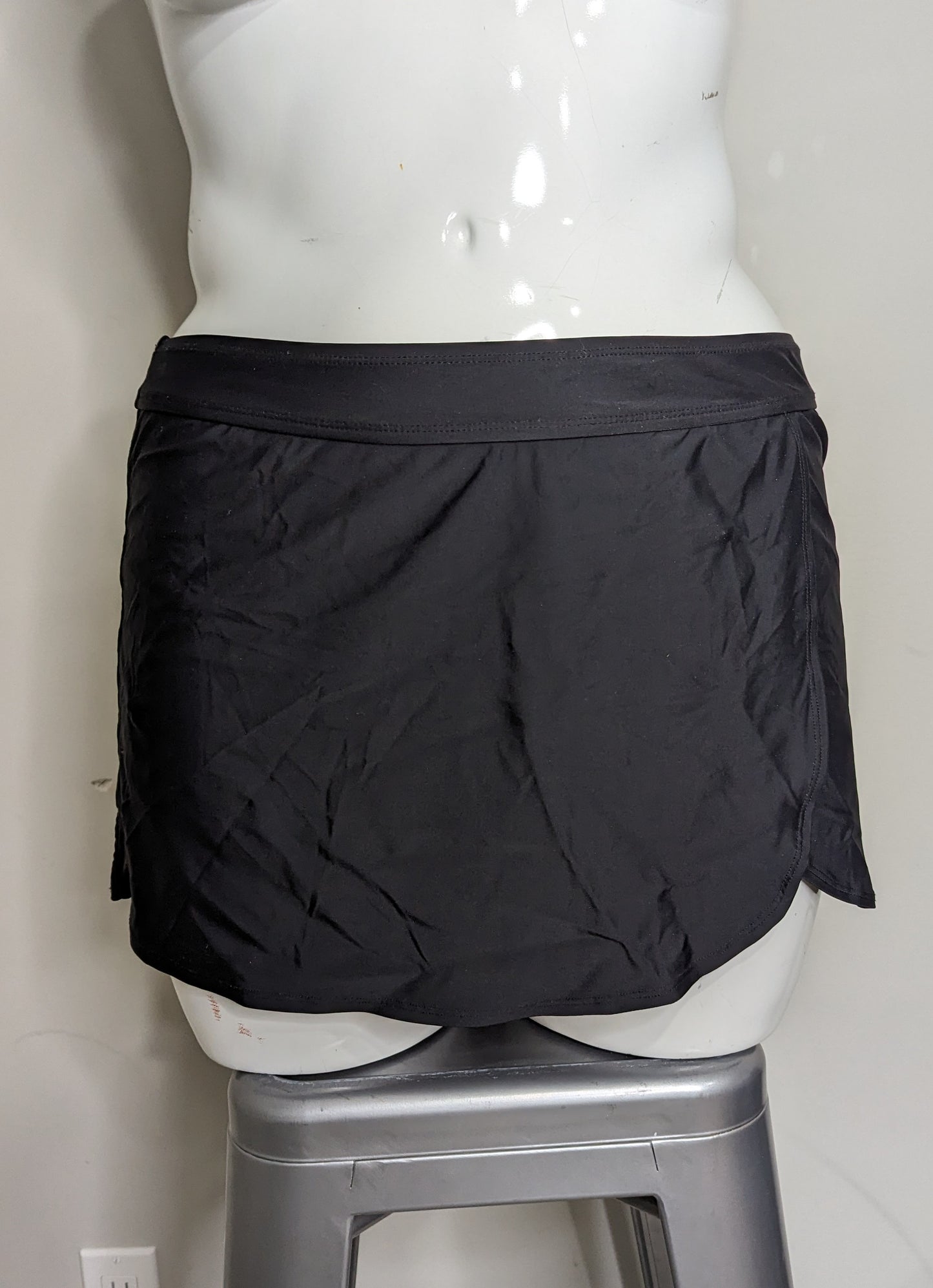 Christina Layered Swim Skirt - Size 14