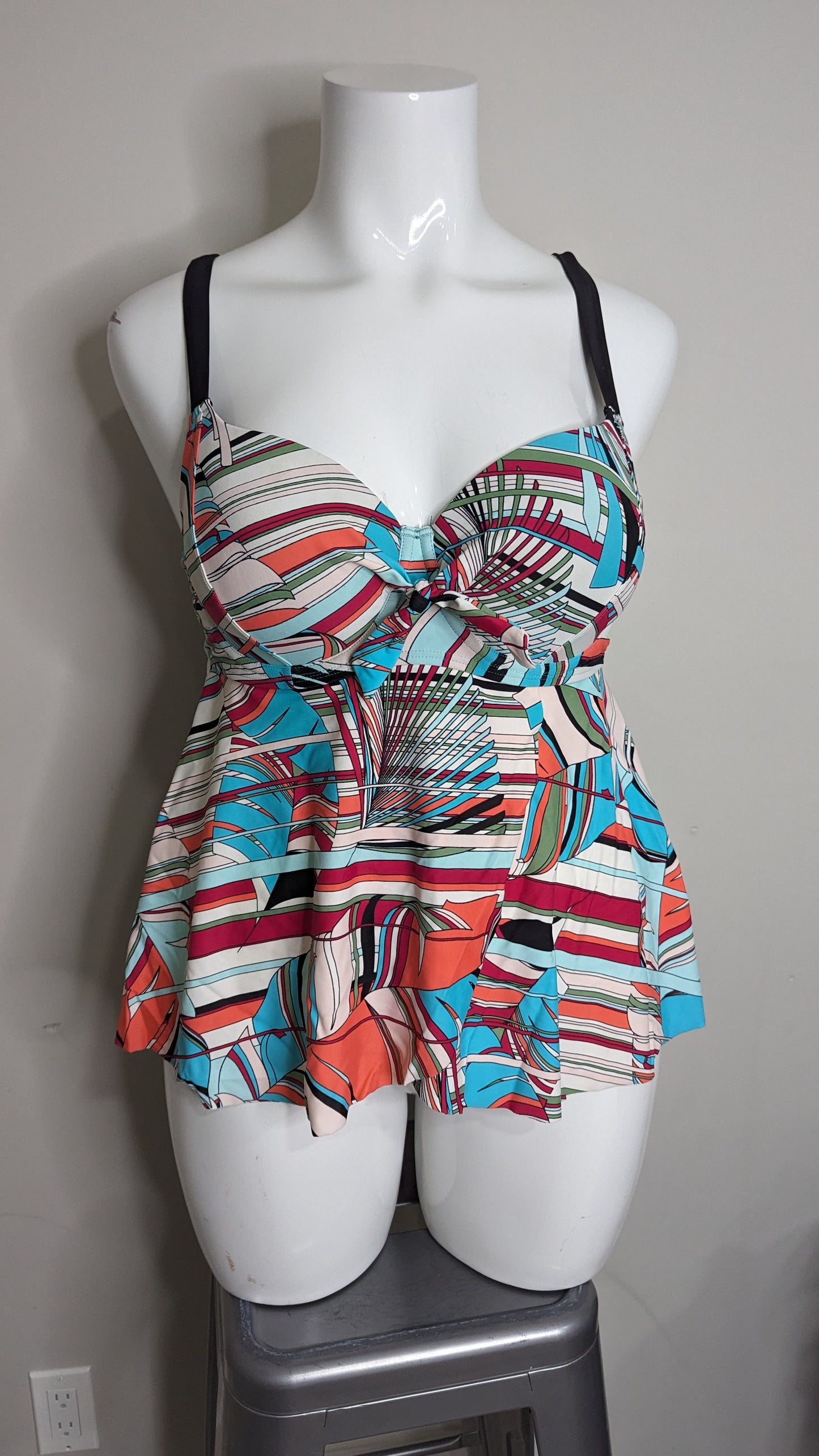 Sea Swimwear Top - Size 40D