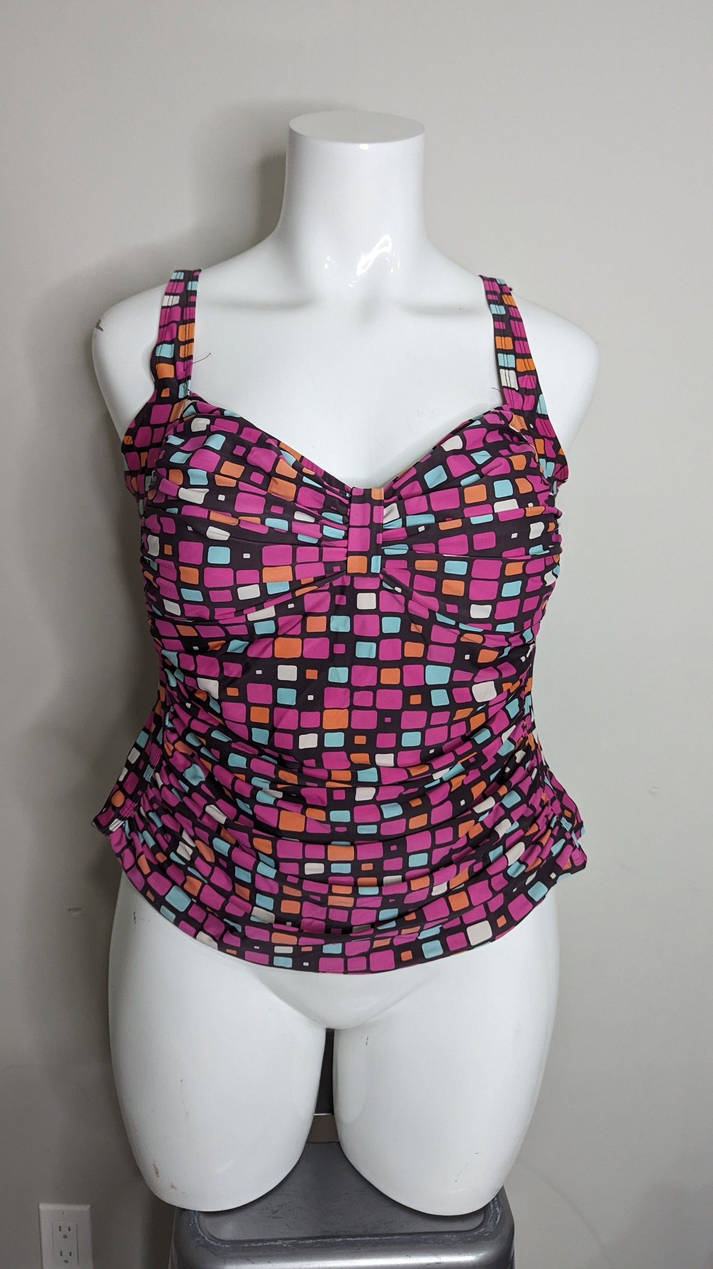 Pennington's Tankini - Side 3X