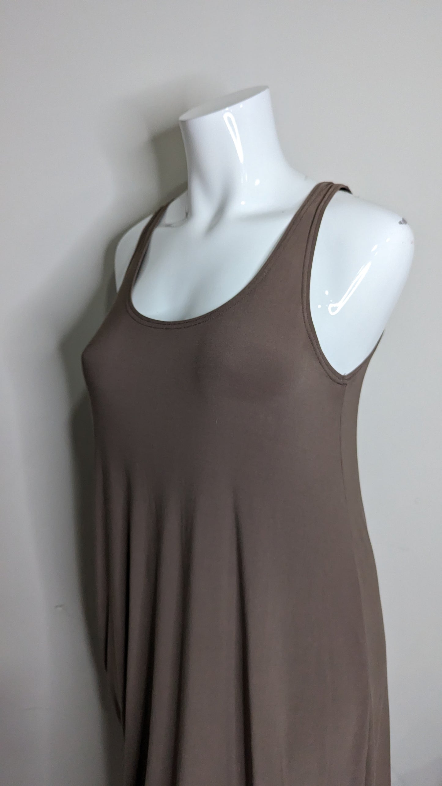 Midi Stretch Billowy Brown Tank Dess - Size 12