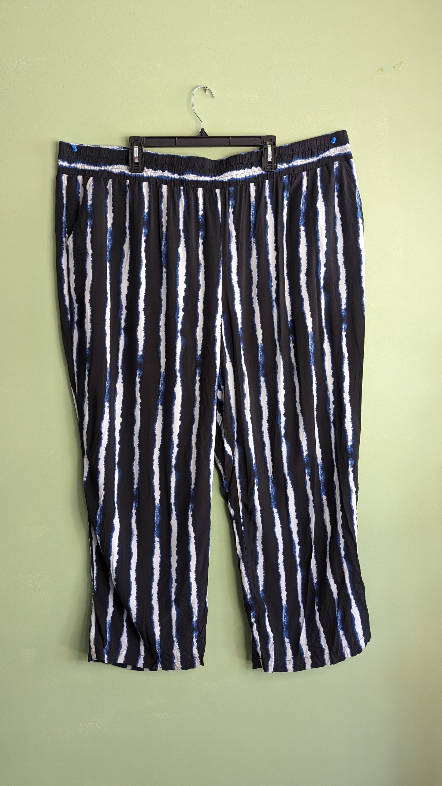 Pennington's Responsible, Wide Leg Printed Challis Pant - Size 4X