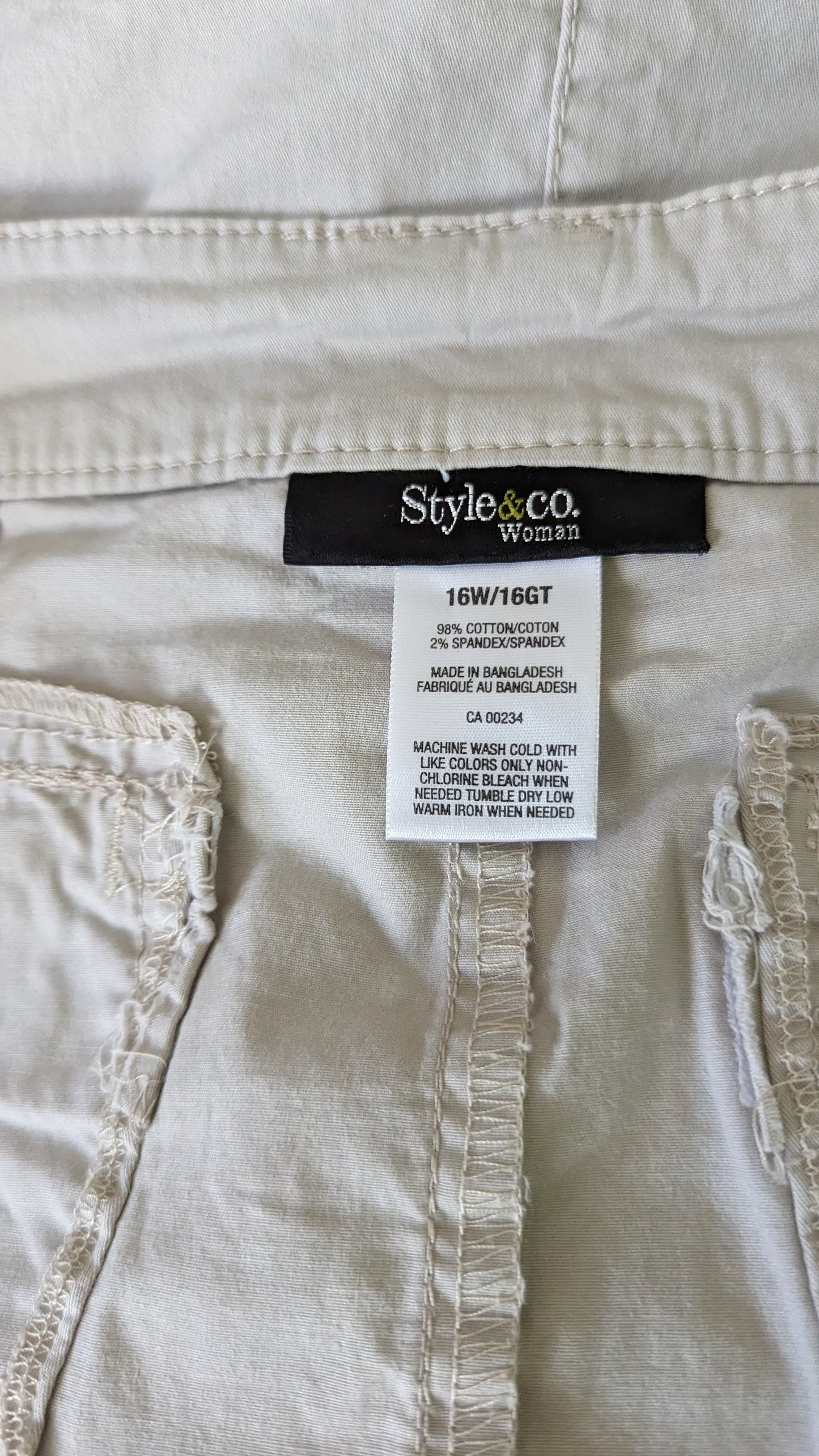 Style & Co Light Khaki Cargo Skort - Size 16W