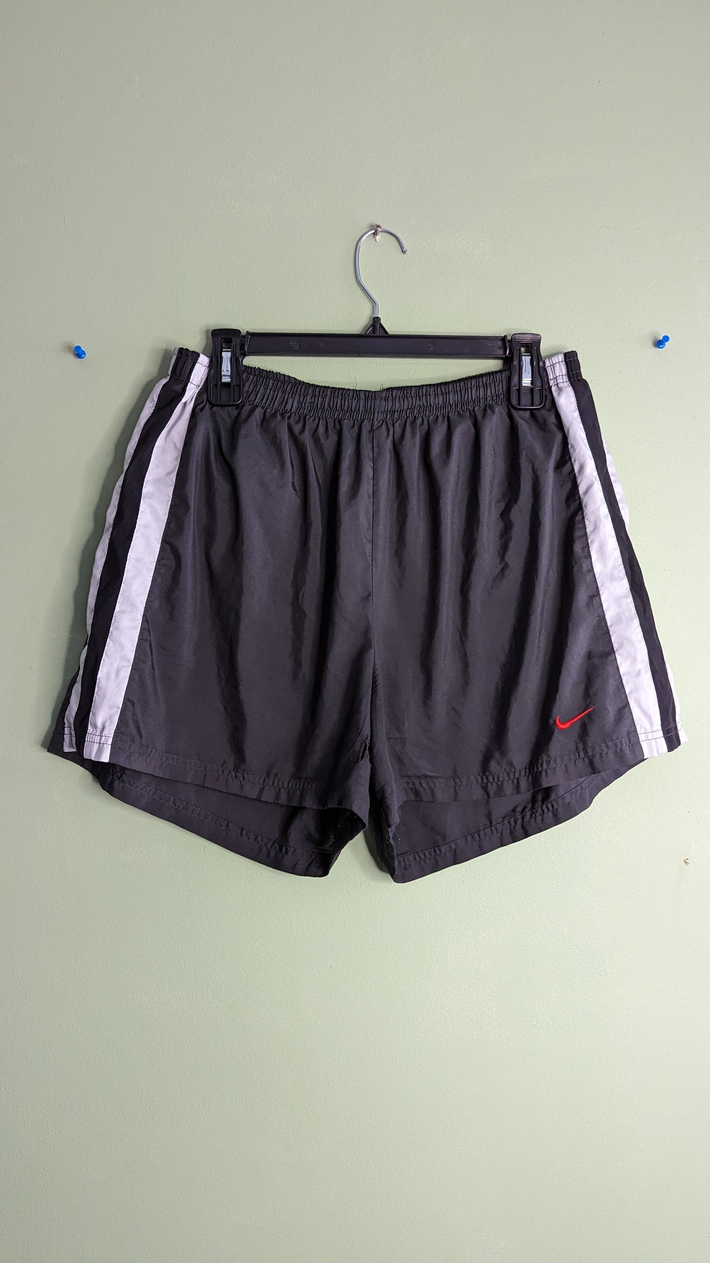 Nike Retro Swoosh Shorts - Size XL