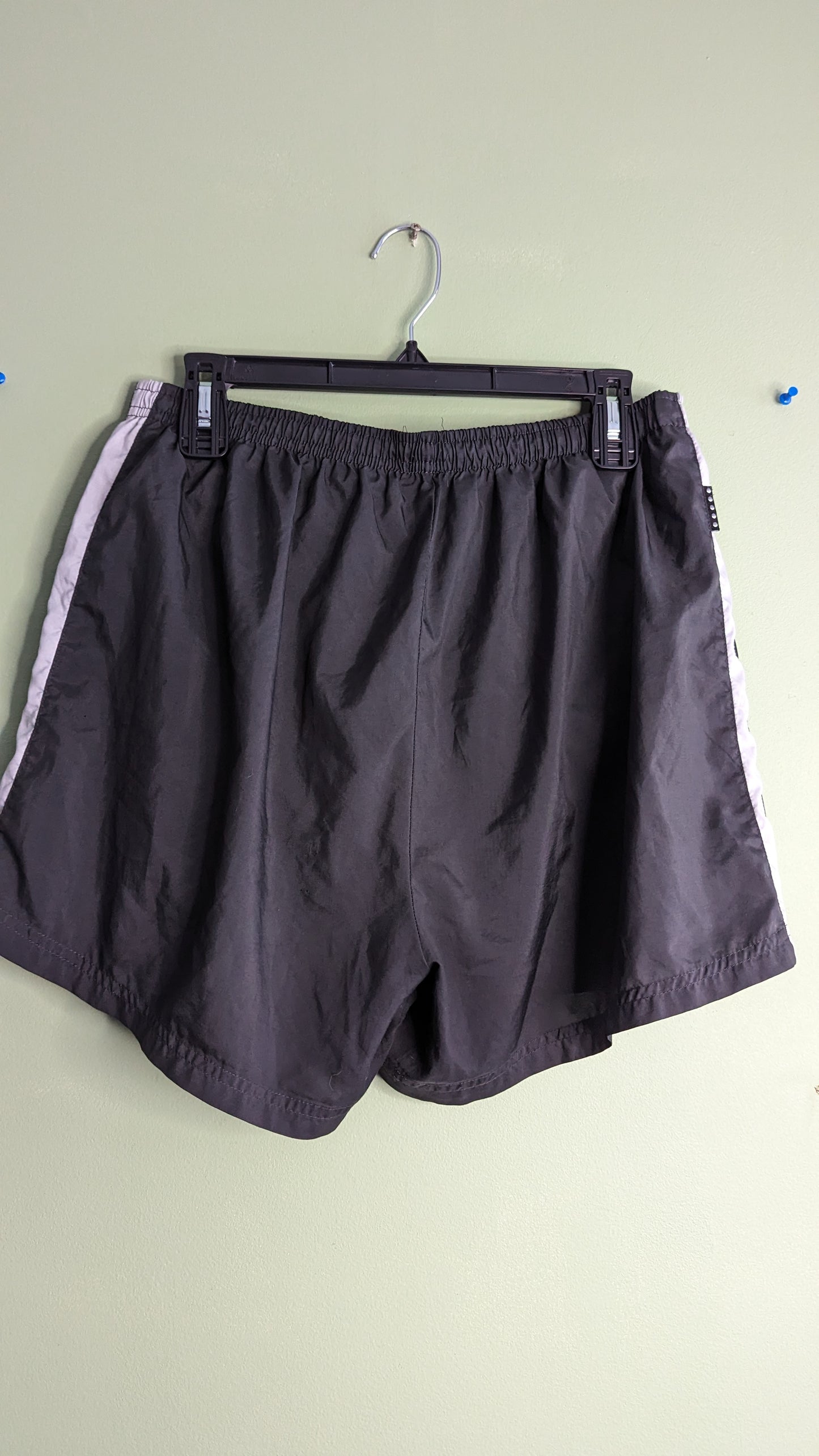 Nike Retro Swoosh Shorts - Size XL