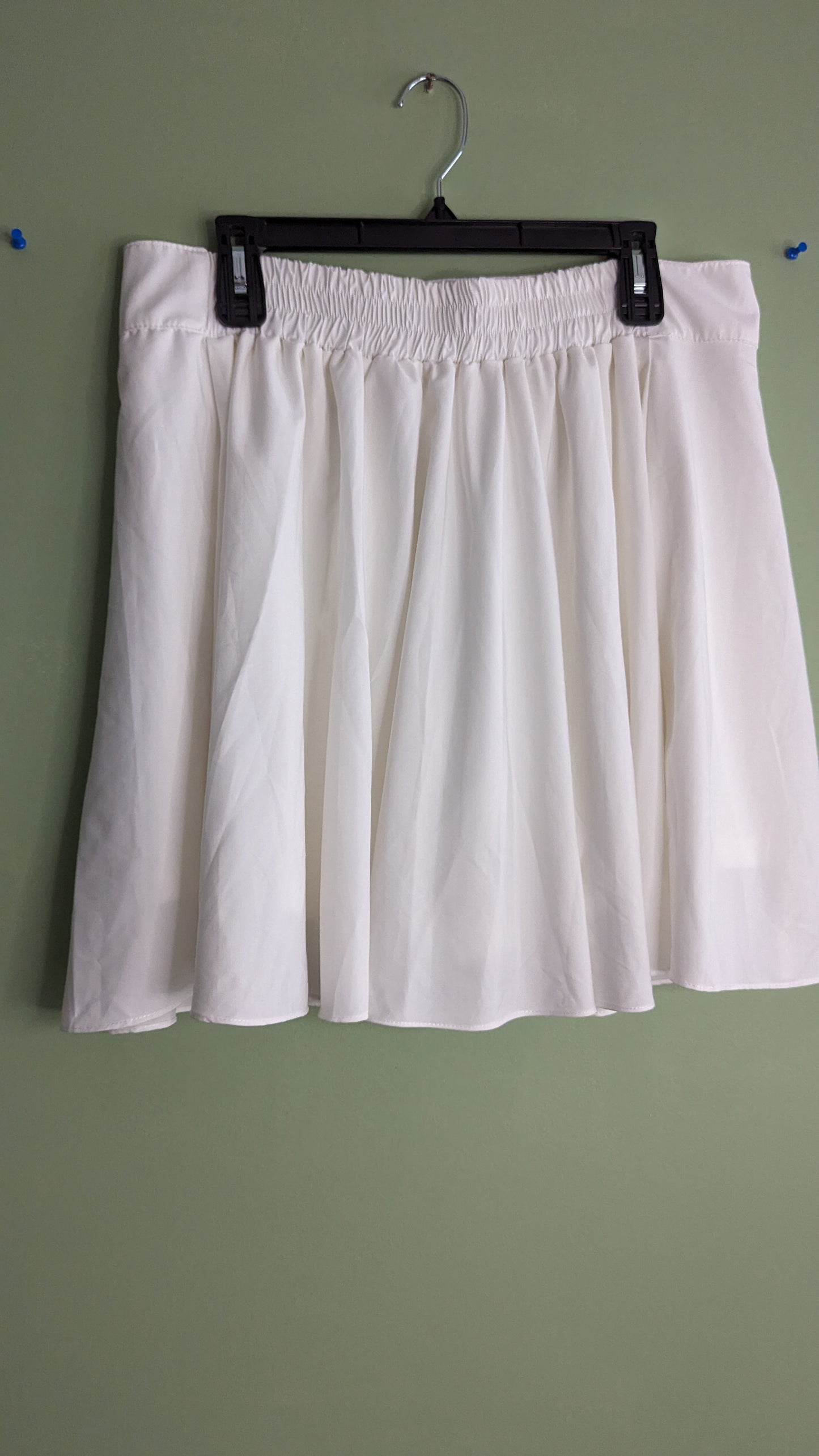 White Skort - Size XL