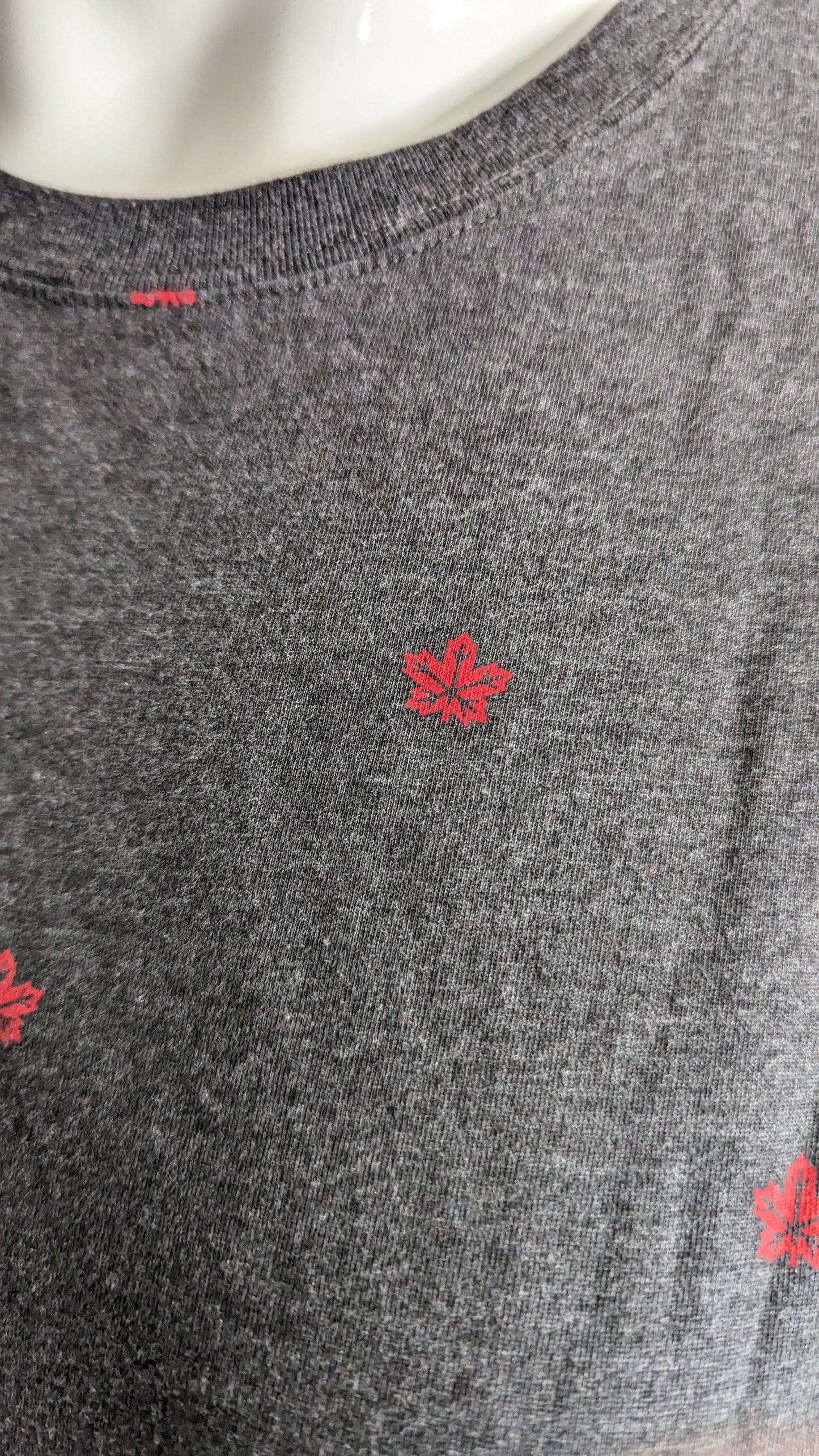 Olympic Canada Tees - Men's / unisex - Size XXL