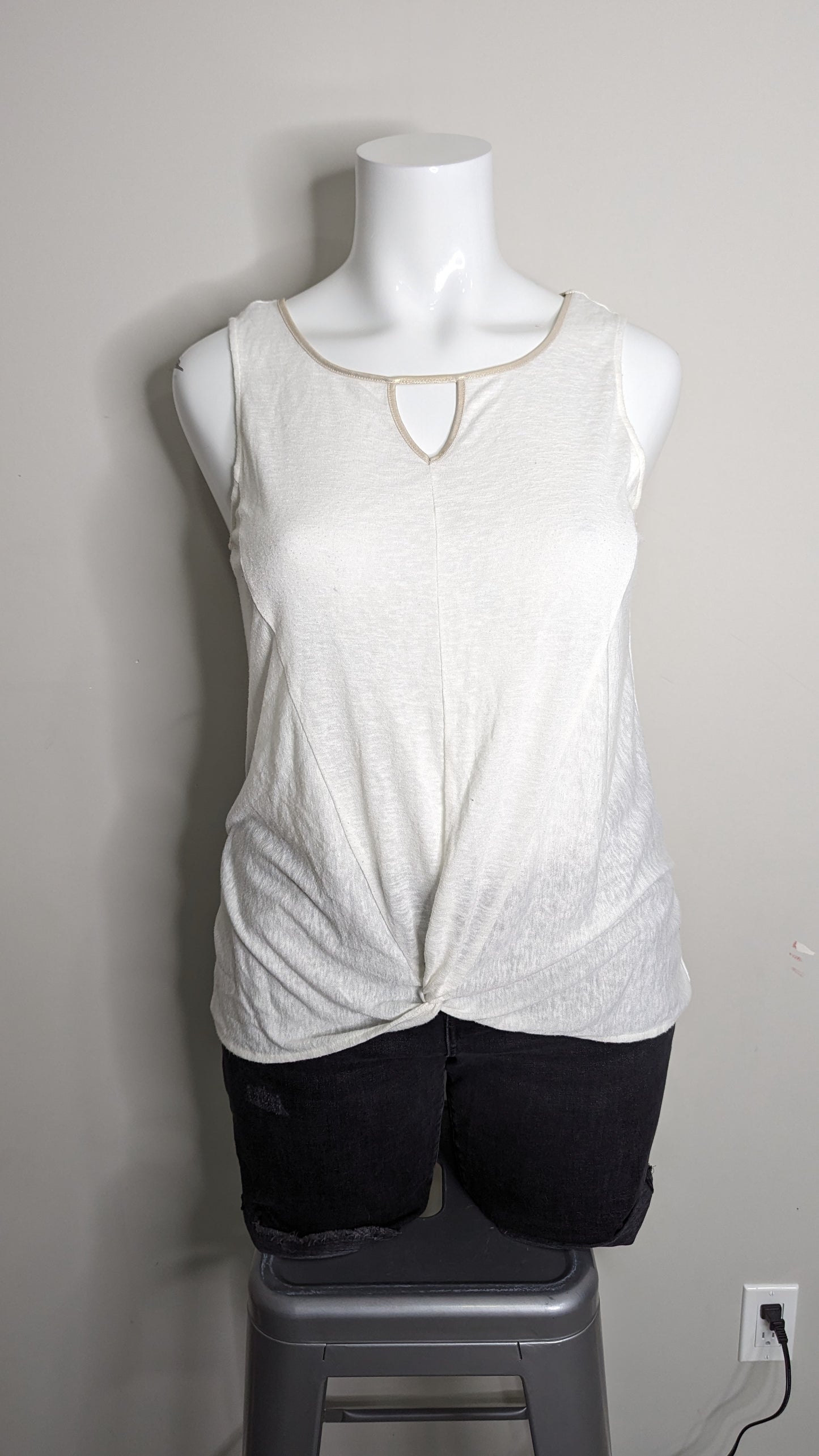 Michel Studio White Knotted Tank - Size 1X