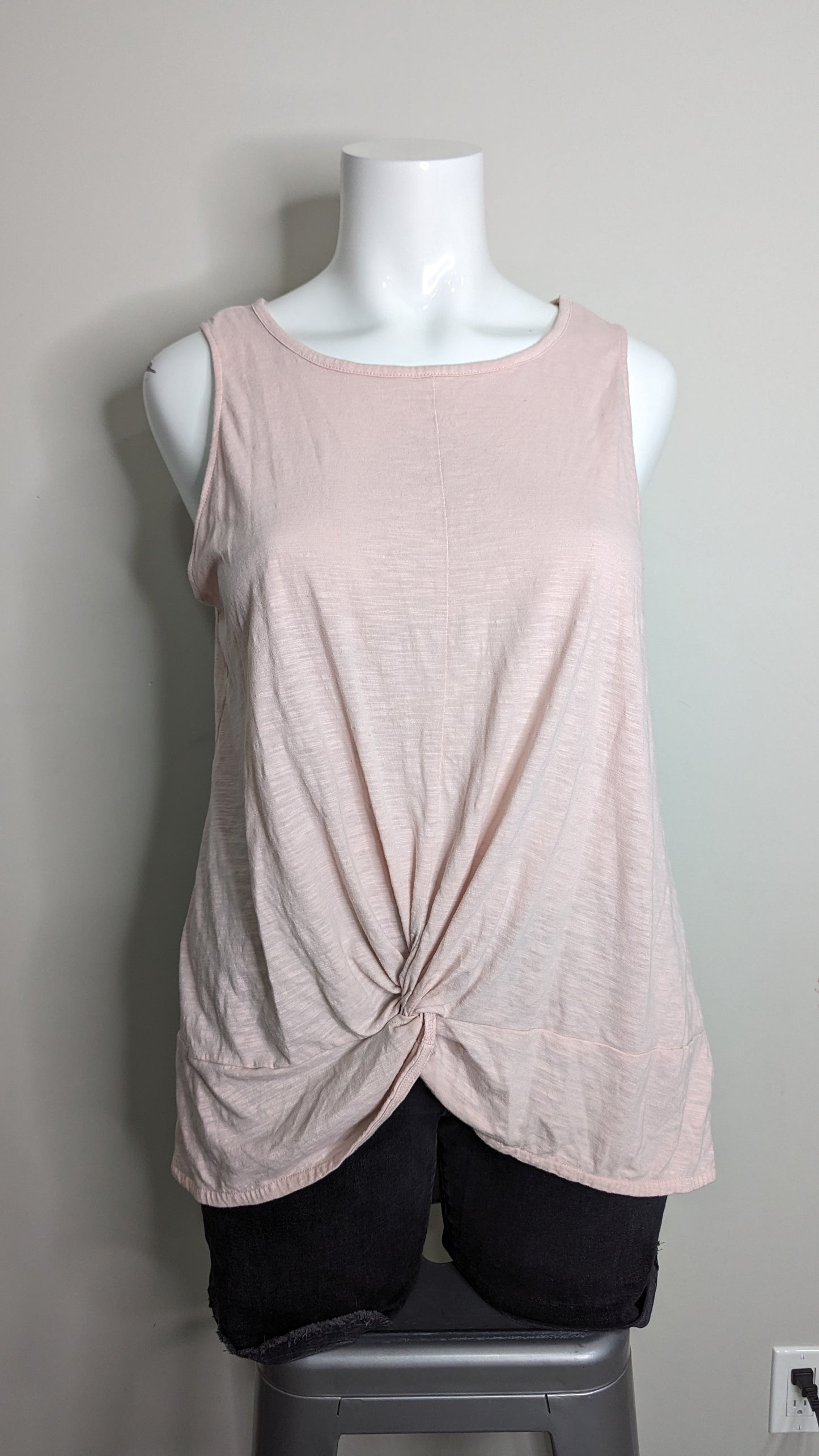 Love & Legend Pink Knot Front Tank - Size 3X