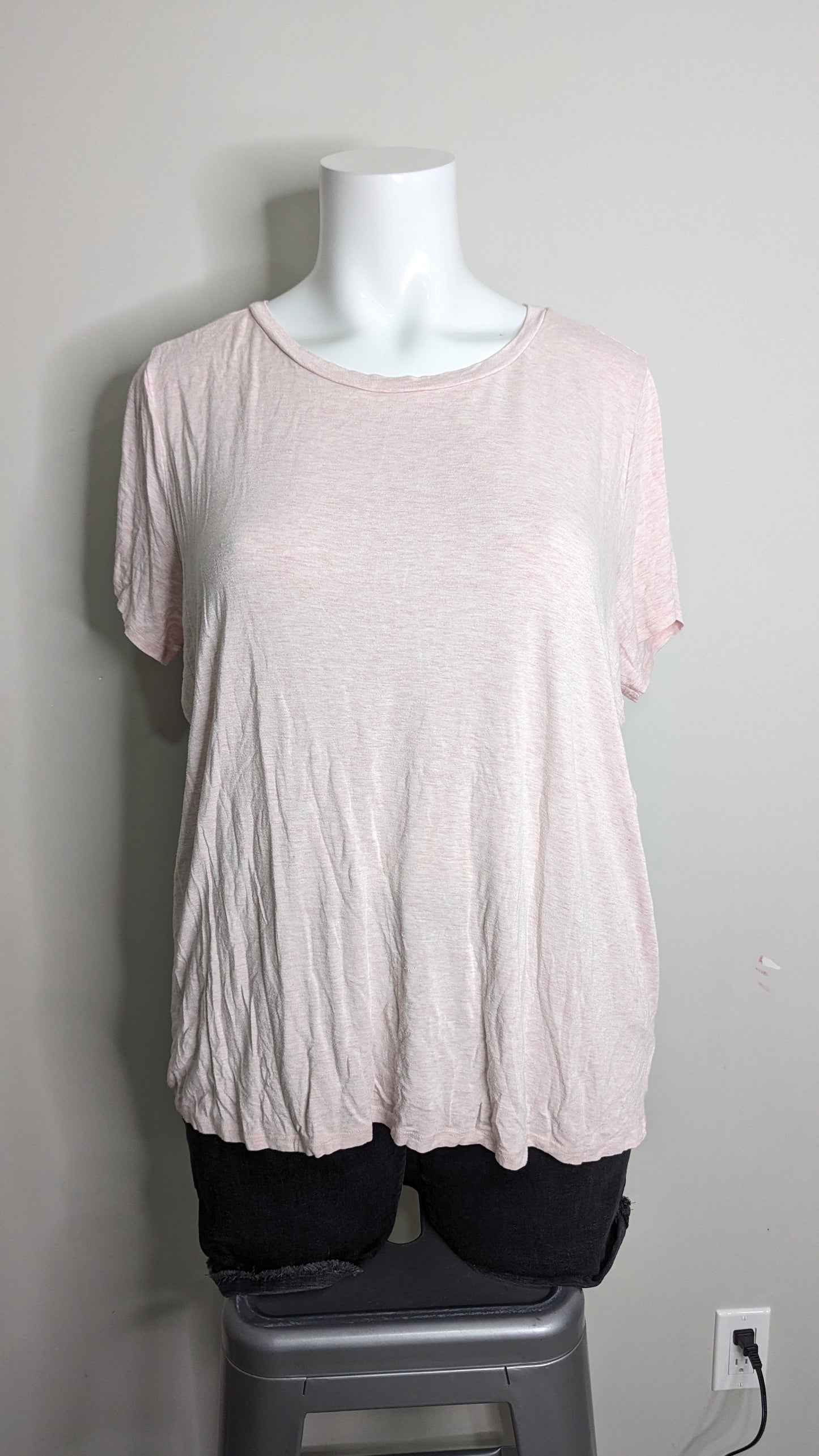 Torrid Light Pink Perfect Super Soft Crew Neck Super Soft Tee - Size 3(X)