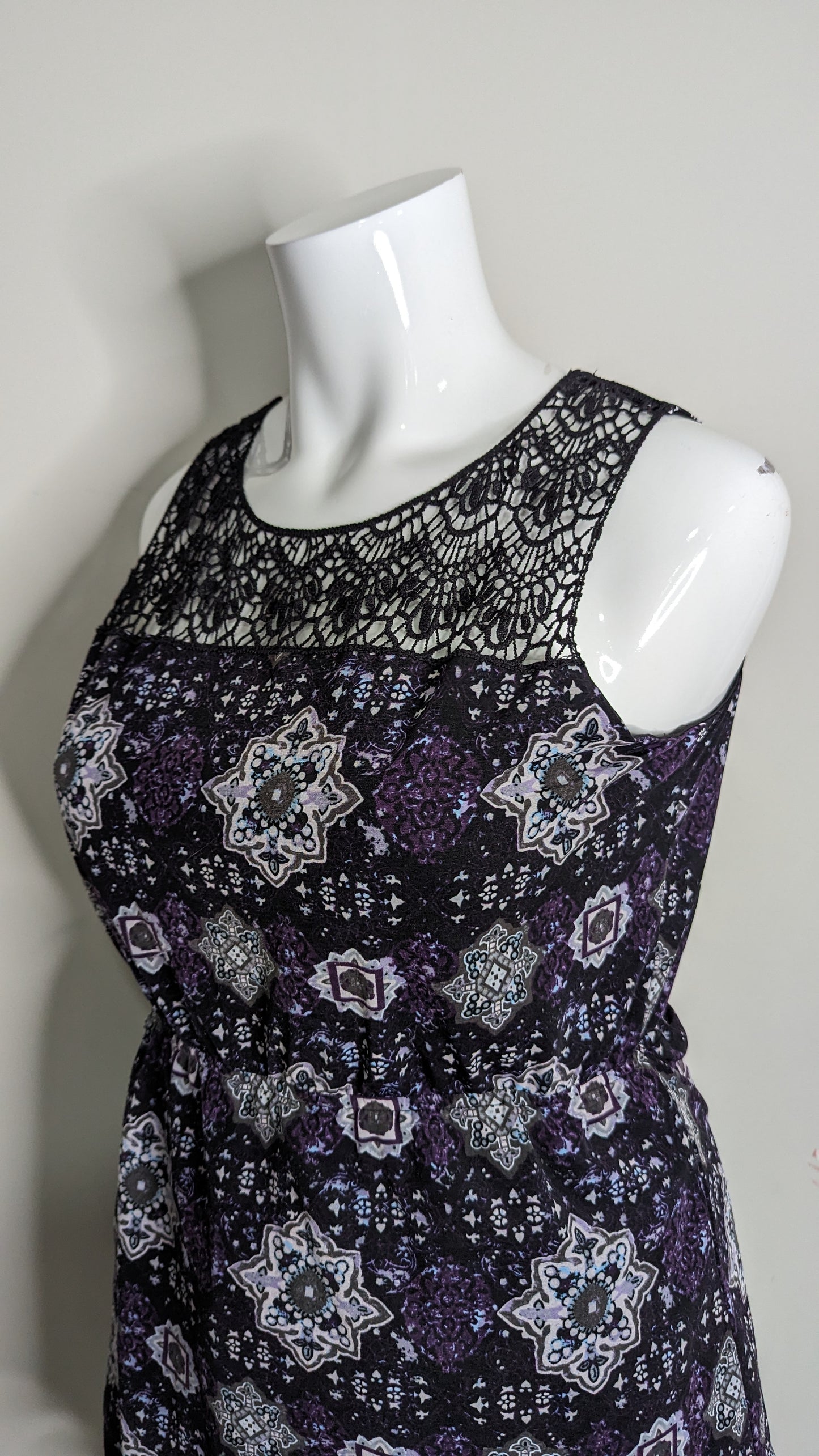 Ricki's Patterned Black and Purple Tank Blouse - Size XL