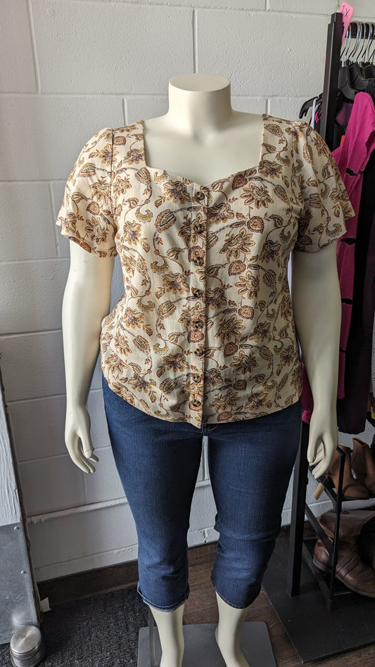 Cleo Ivory Floral Button Up Top Size XXL - In Store Special