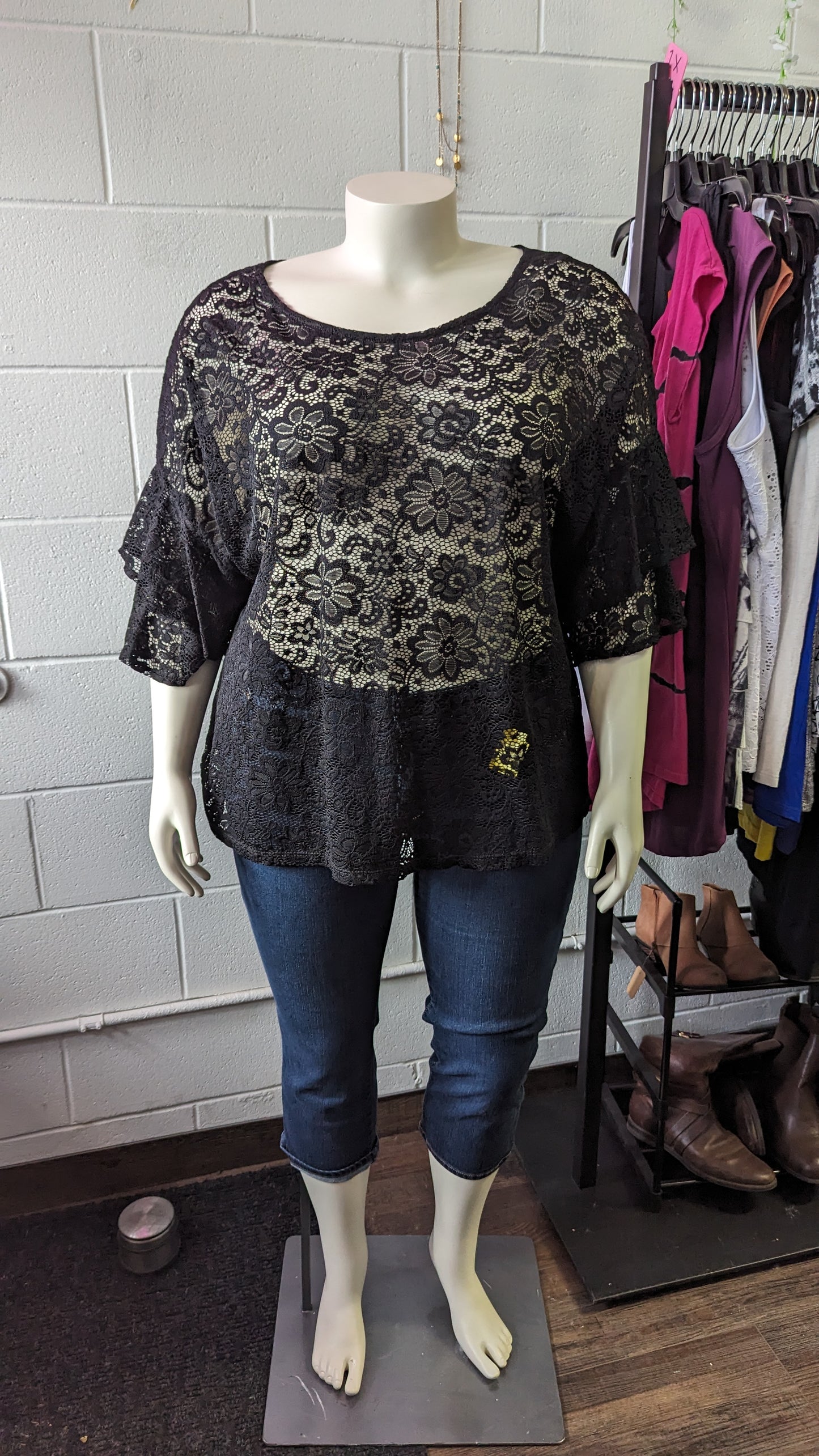 Torrid 3X Black Lace Top - In Store Special