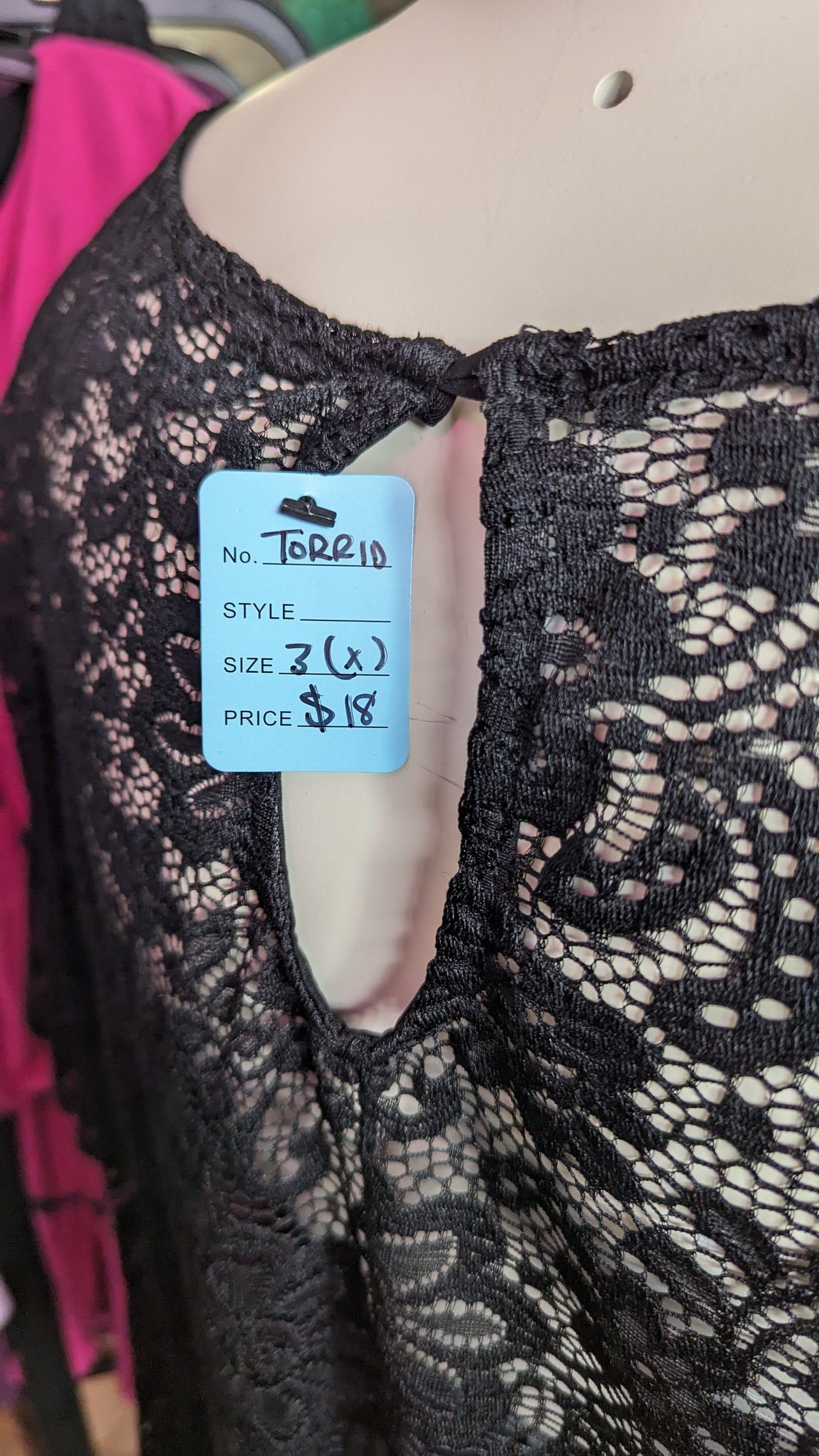 Torrid 3X Black Lace Top - In Store Special