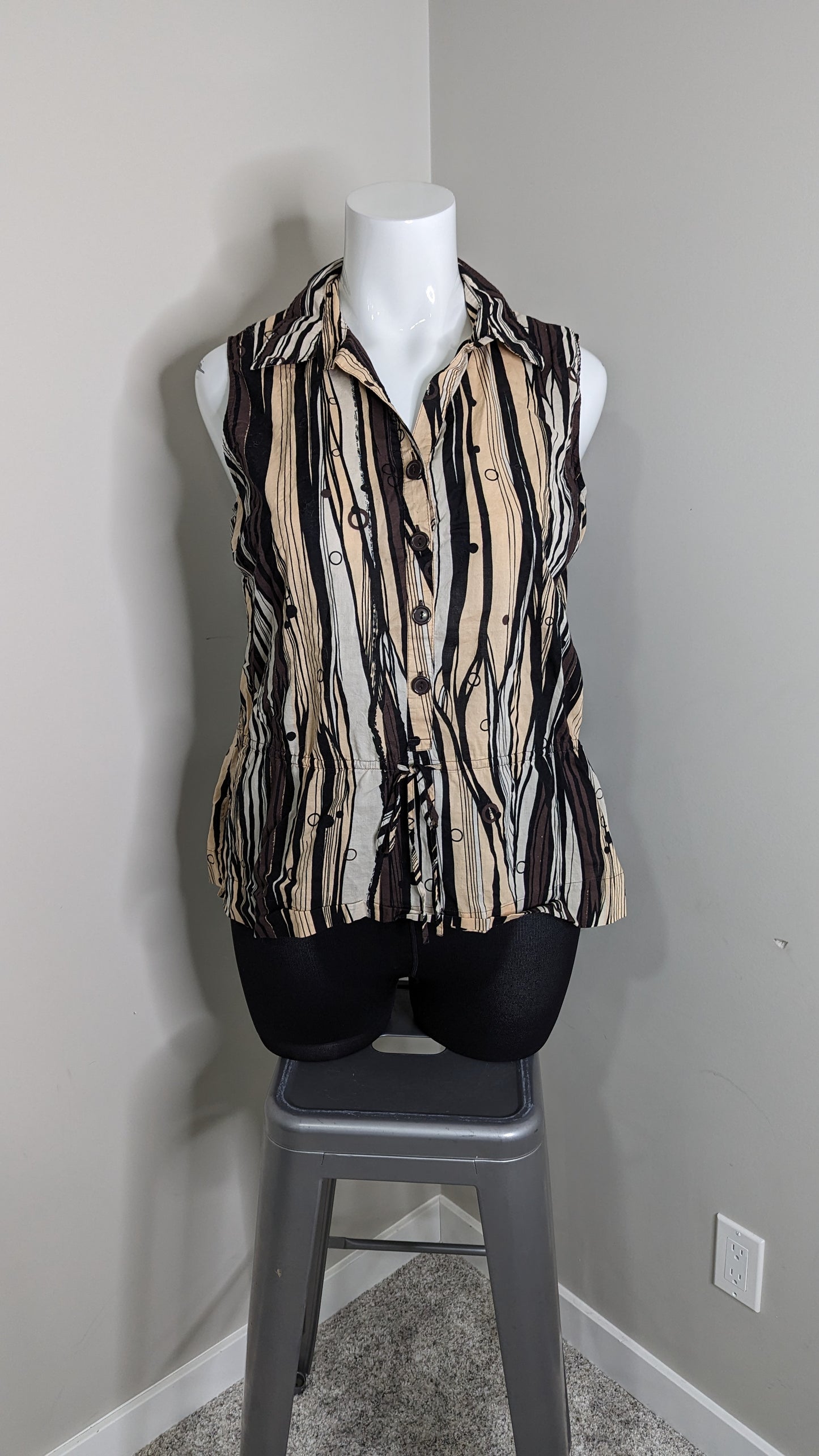 AE City Sleeveless Blouse -  Size 20