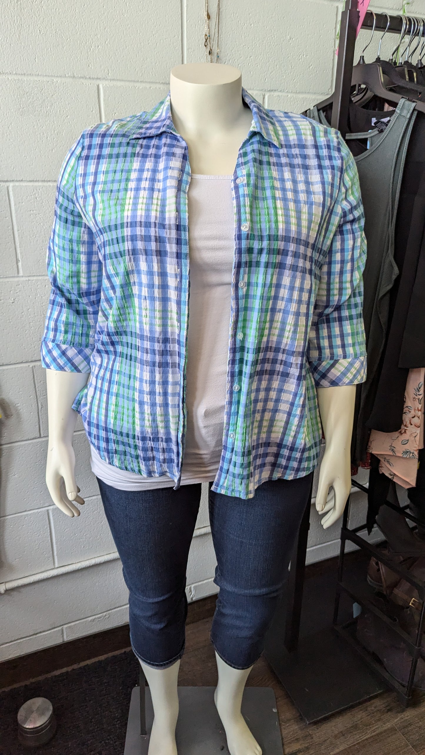 Alia Plaid Button Up - Size 16