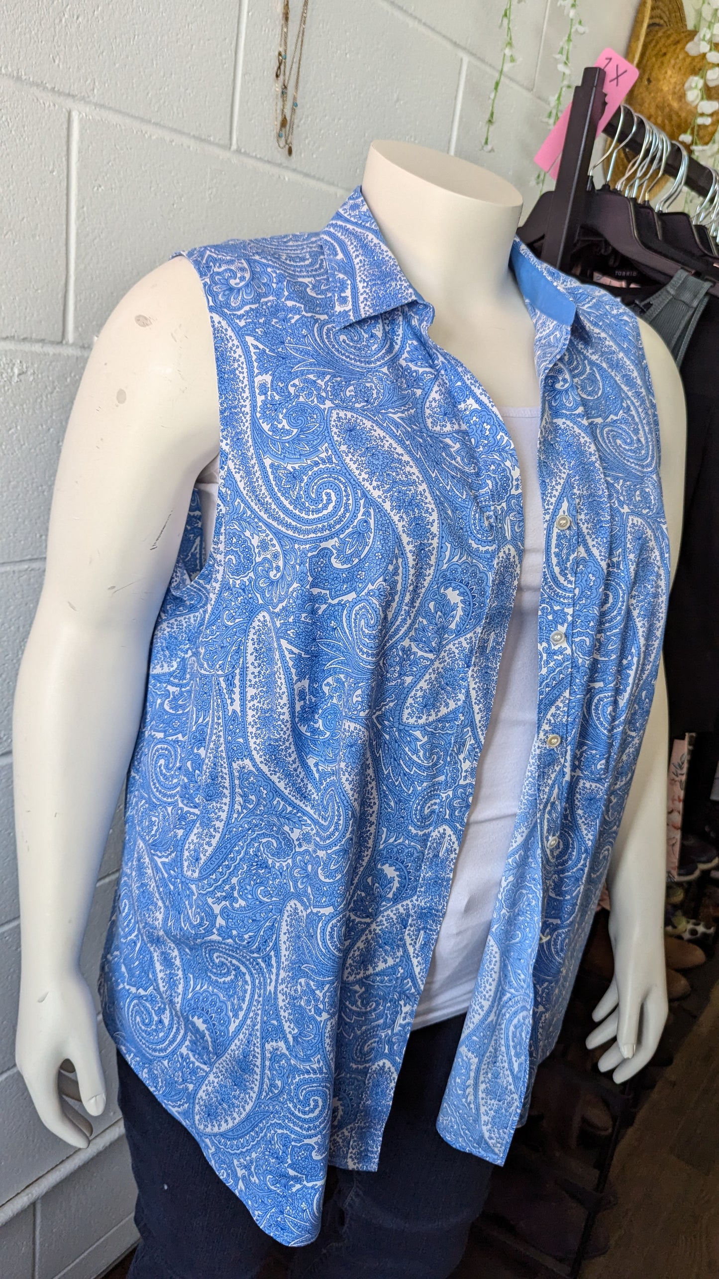 Talbots Paisley Sleeveless Button Up - Size 24W