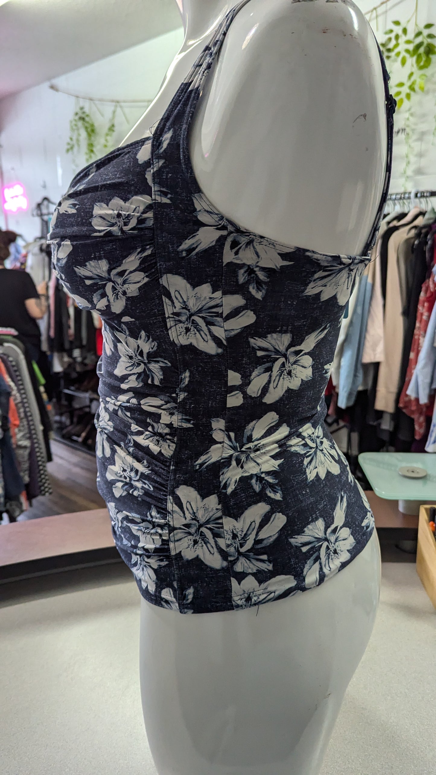 Floral Niptuck Tankini Top - Size 14