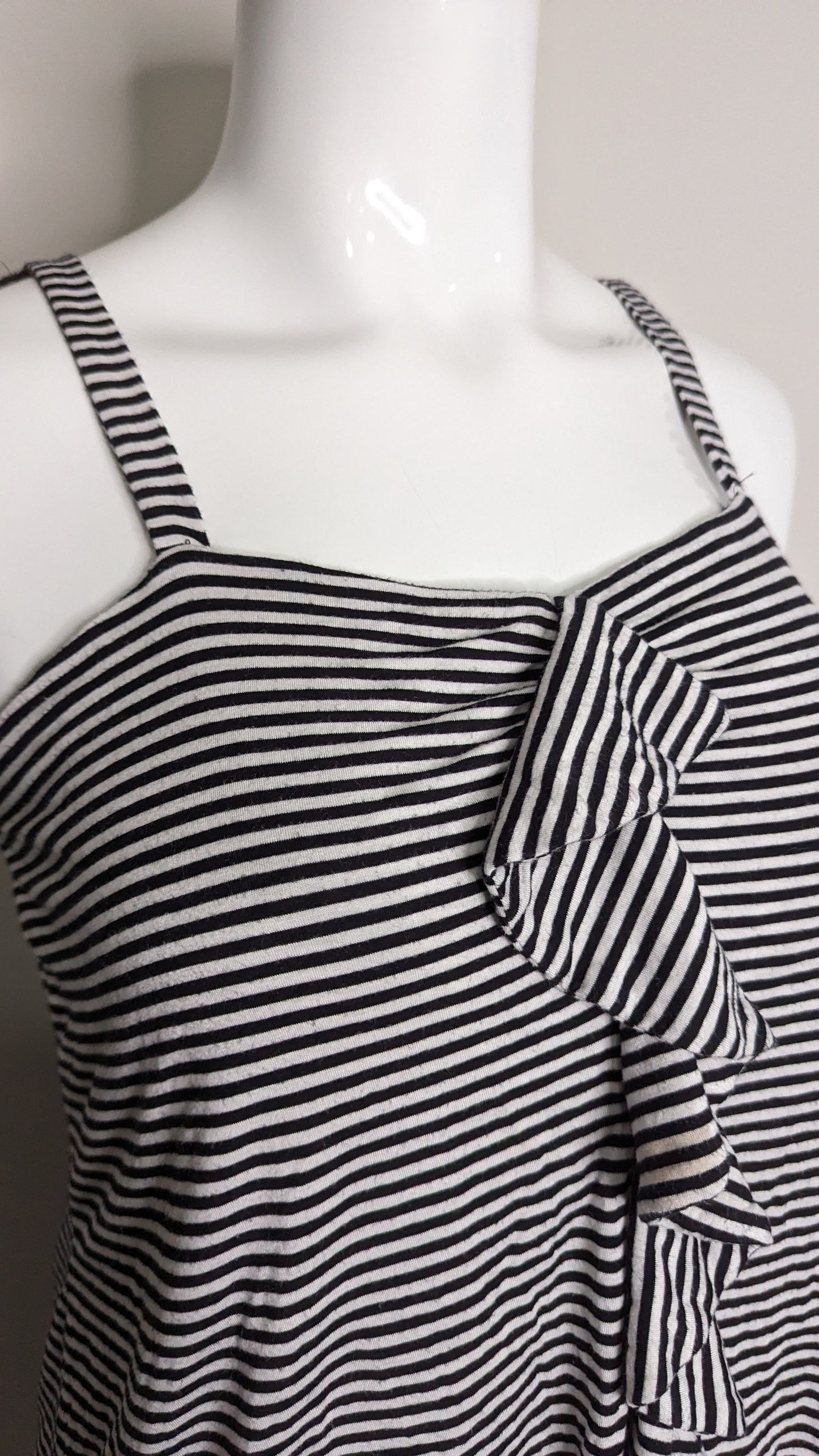 Pennington's Black & White Striped Ruffle Front Tank - Size 1X