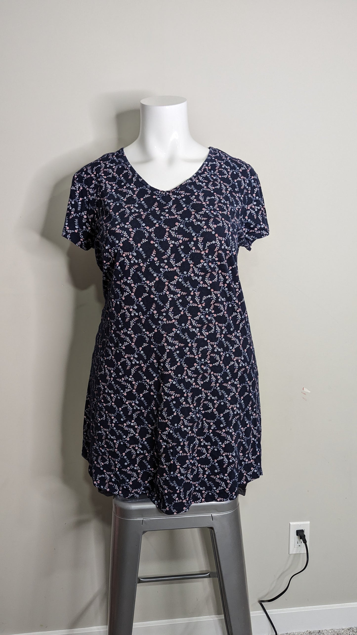 Bleu Gray Printed Tee Dress - Size XL