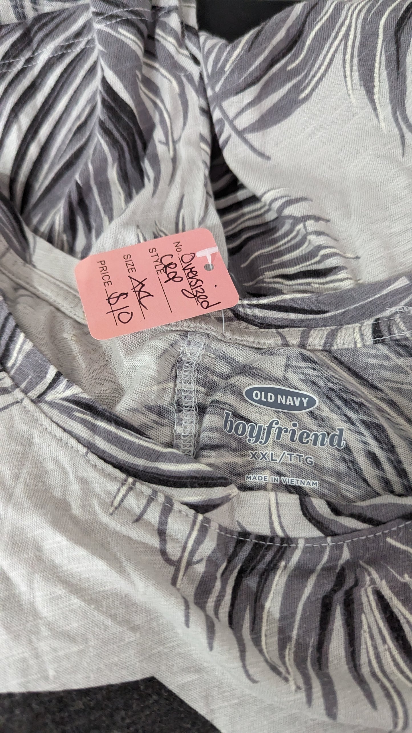 Old Navy Oversized Boyfriend Palm Printed Crop - Size XXL