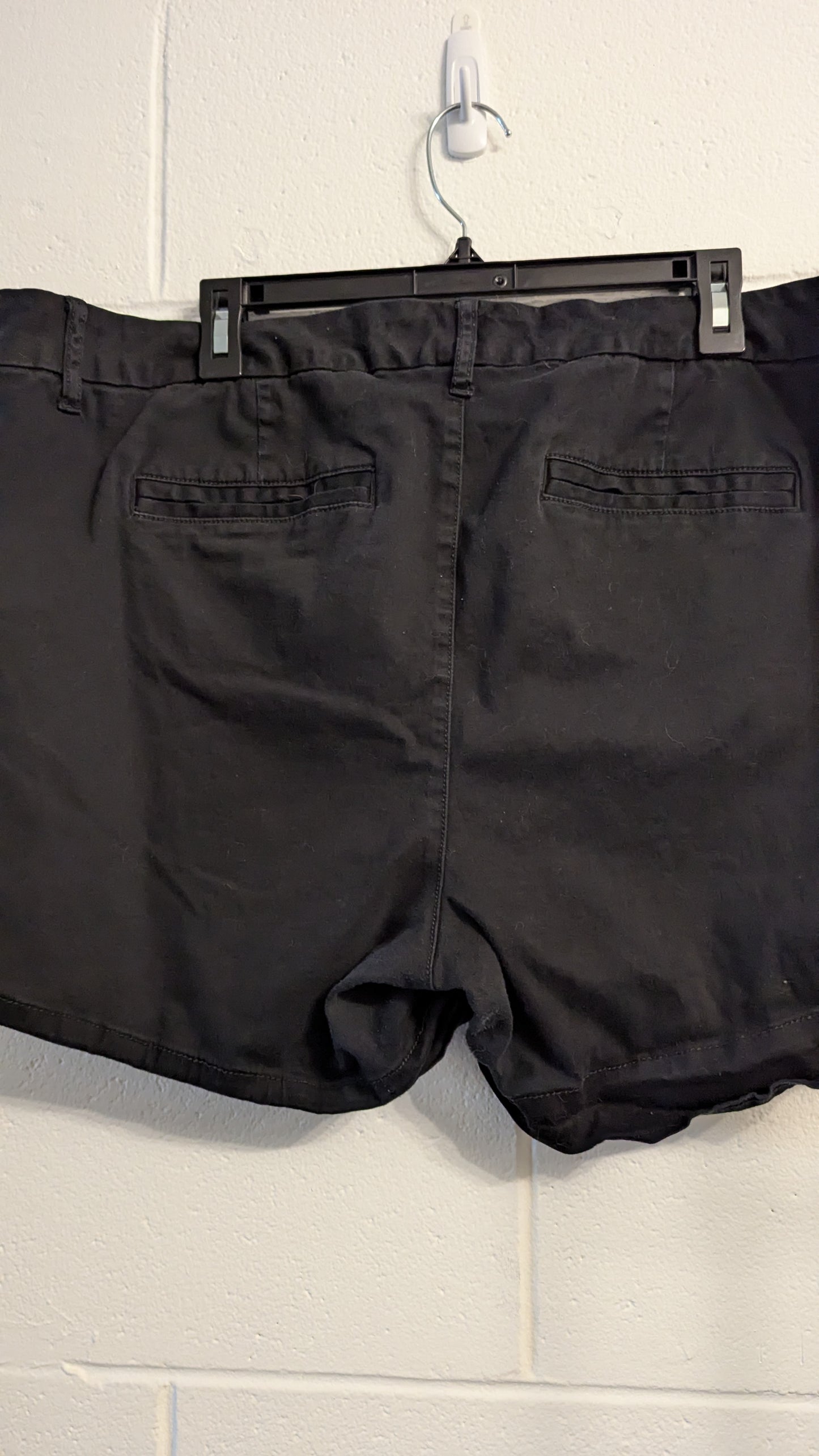 Torrid Black Shorts - Size 22