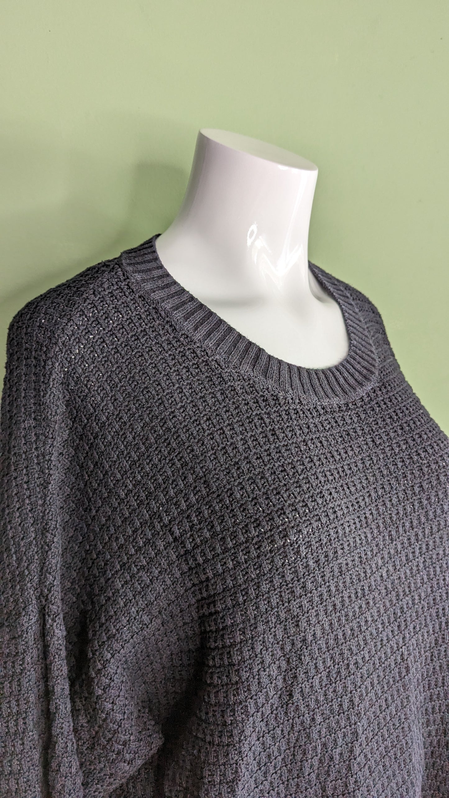 Old Navy Dark Gray Waffle Knit Sweater - Size 4X