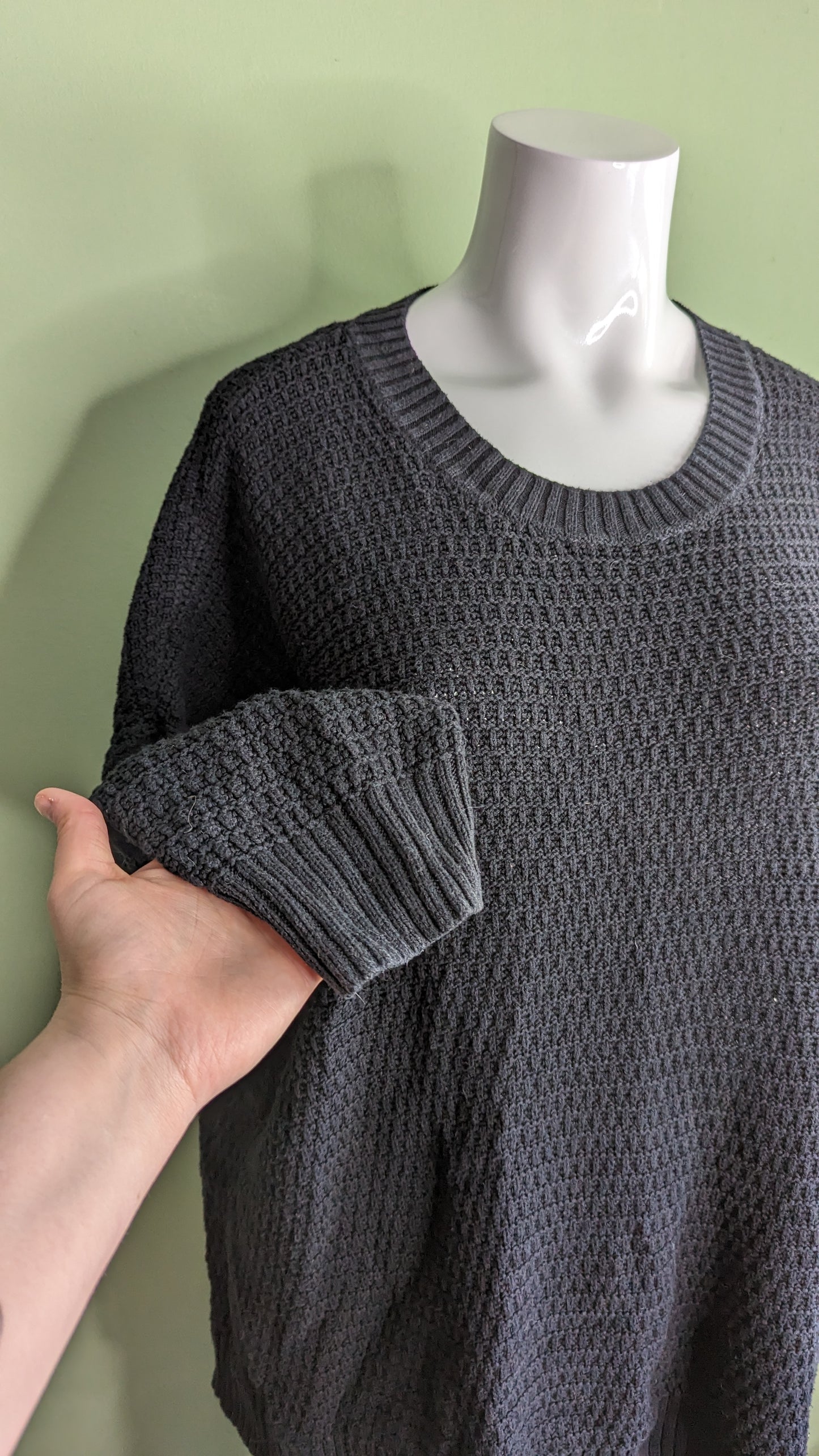 Old Navy Dark Gray Waffle Knit Sweater - Size 4X