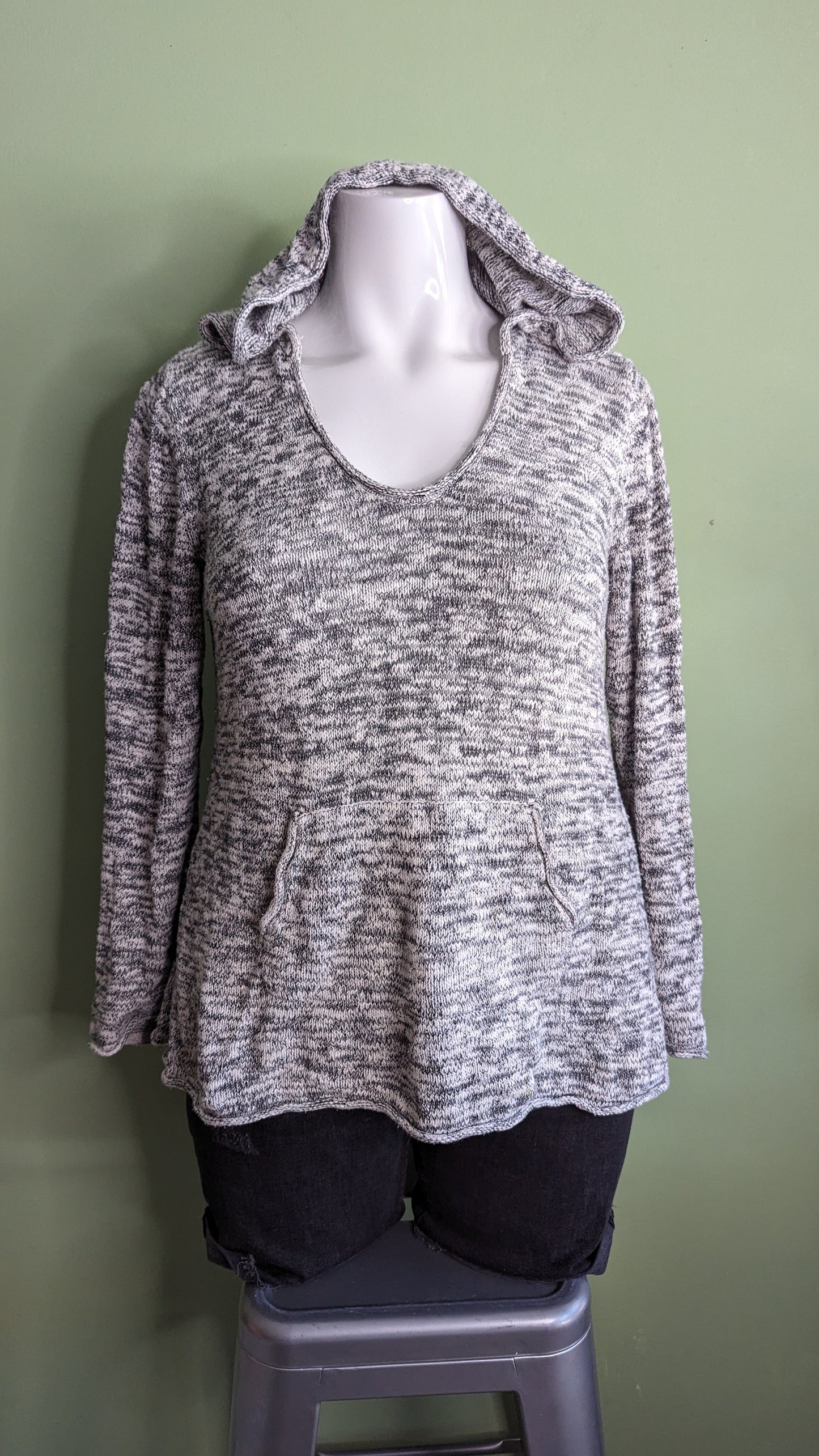 G21 Thin Hooded Sweater - Size XXL