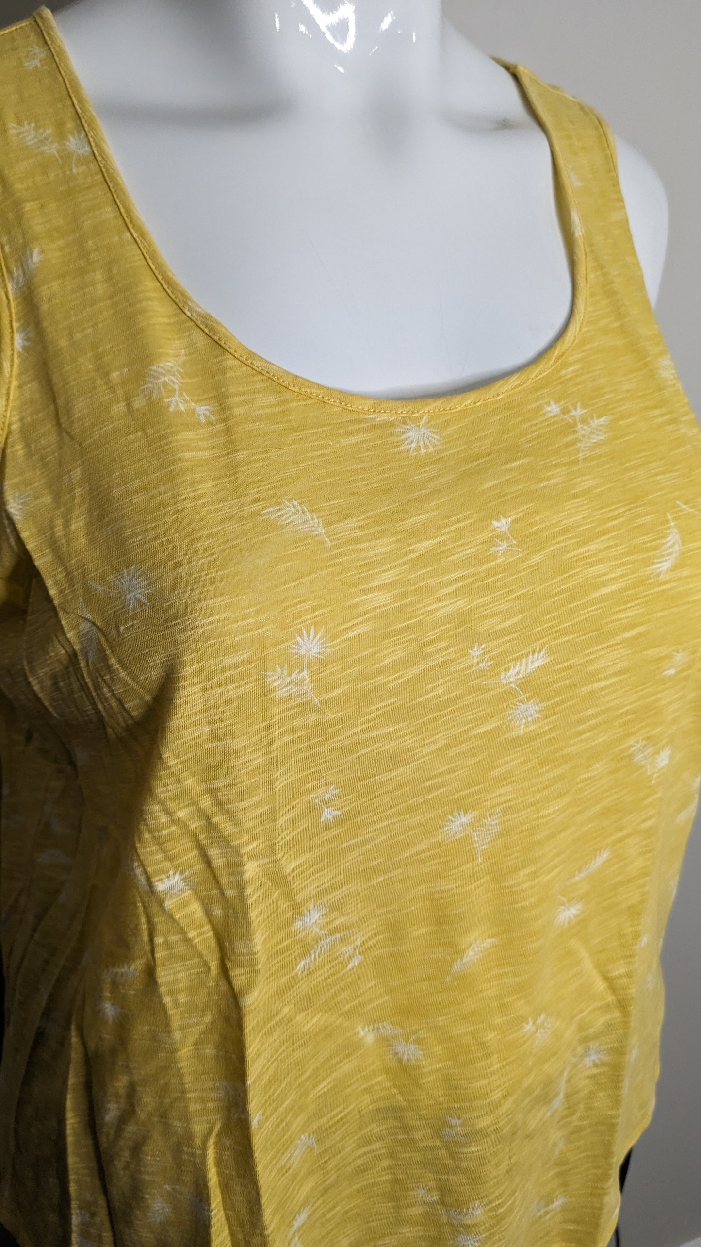 Reitman's Heathered Yellow Palm Tree Tank NWT - Size 2X