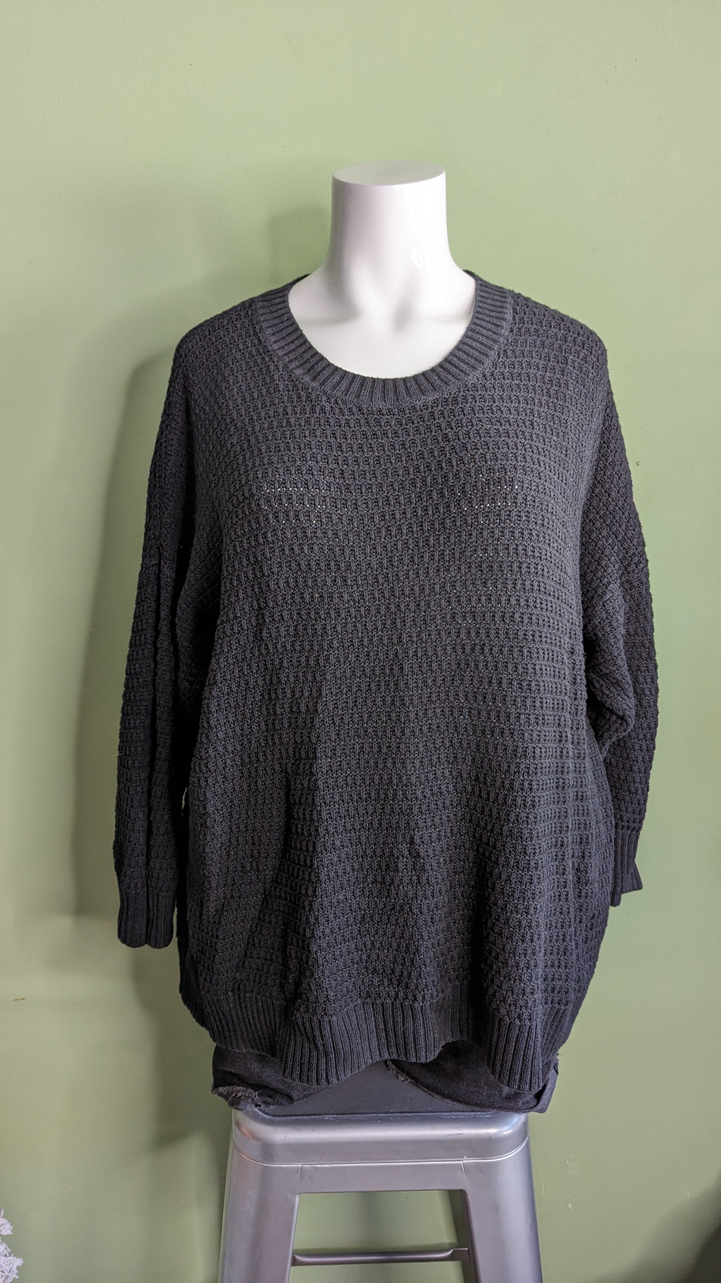 Old Navy Dark Gray Waffle Knit Sweater - Size 4X