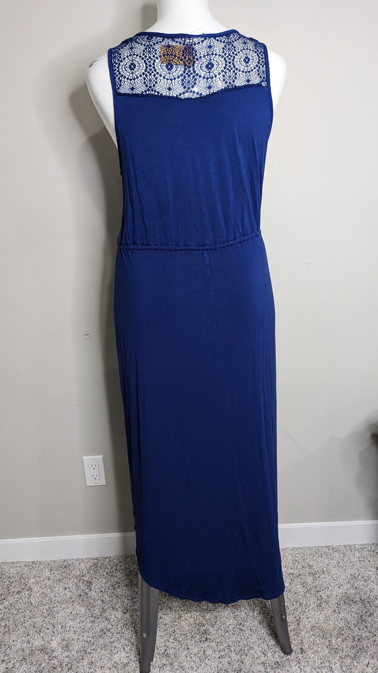 Ava & Viv Asymmetric Midi Dress - Size 1X