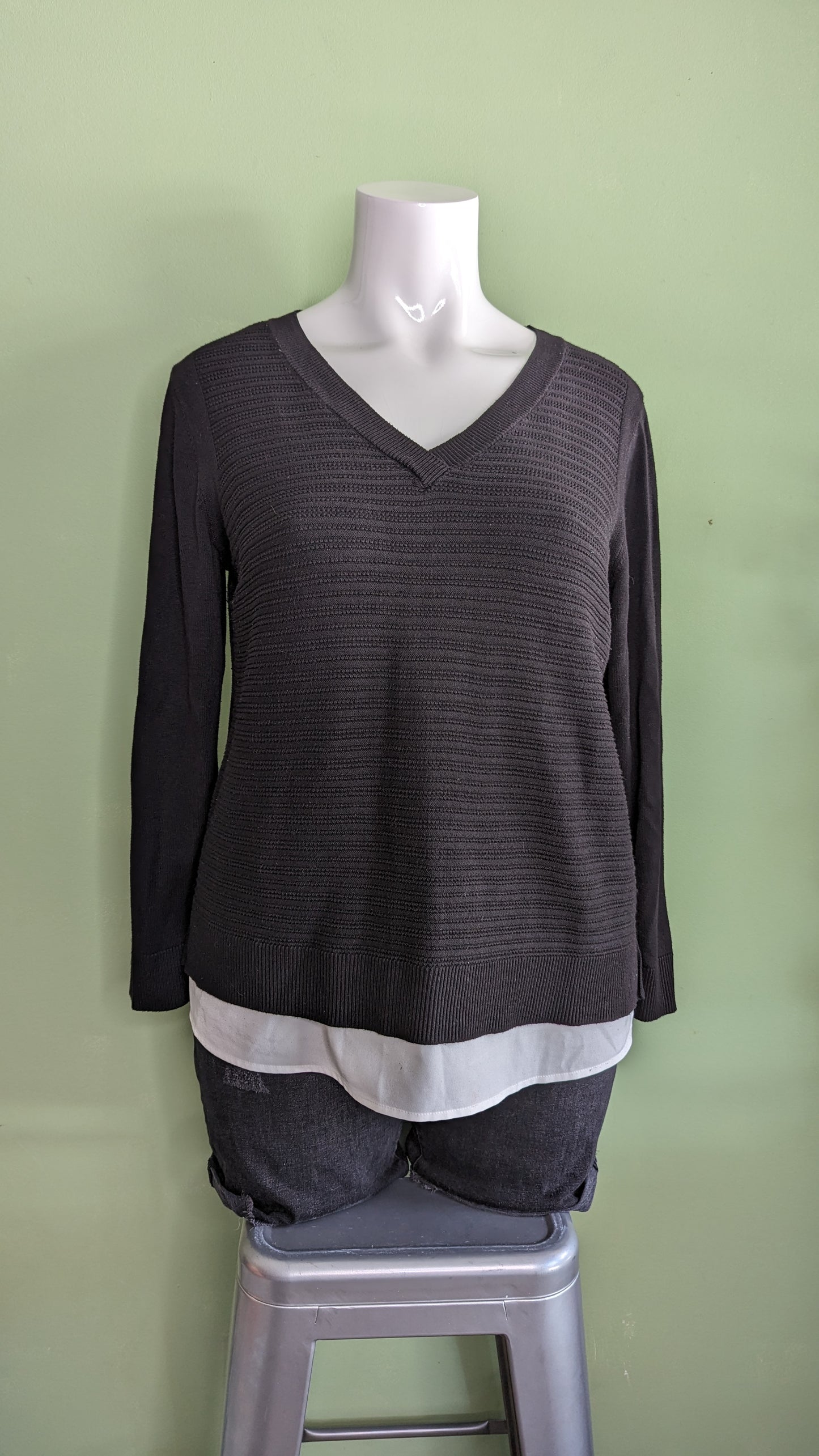 Hilary Radley Black V-Neck Fooler Sweater - Size XXL