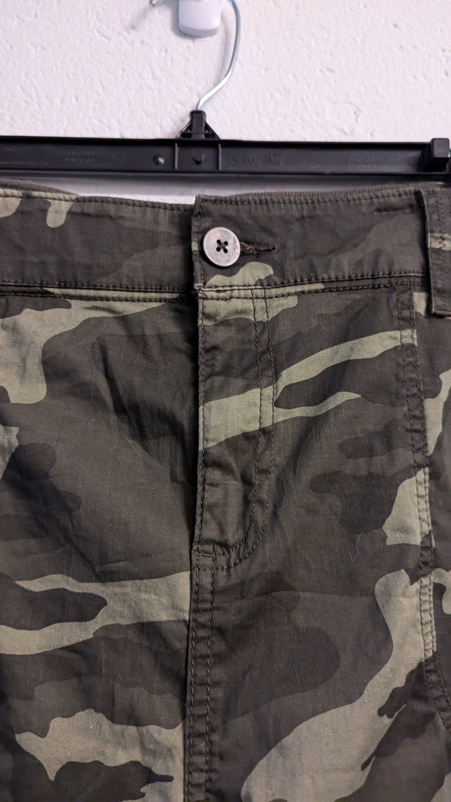 George Cargo Army Shorts - Size 20