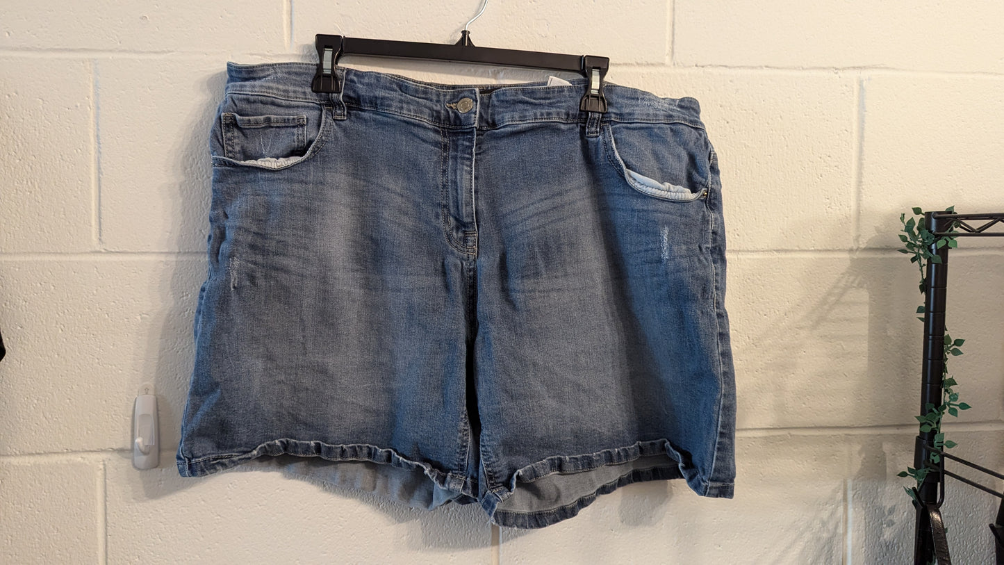 Next Brand Stretchy Denim Short - Size 20